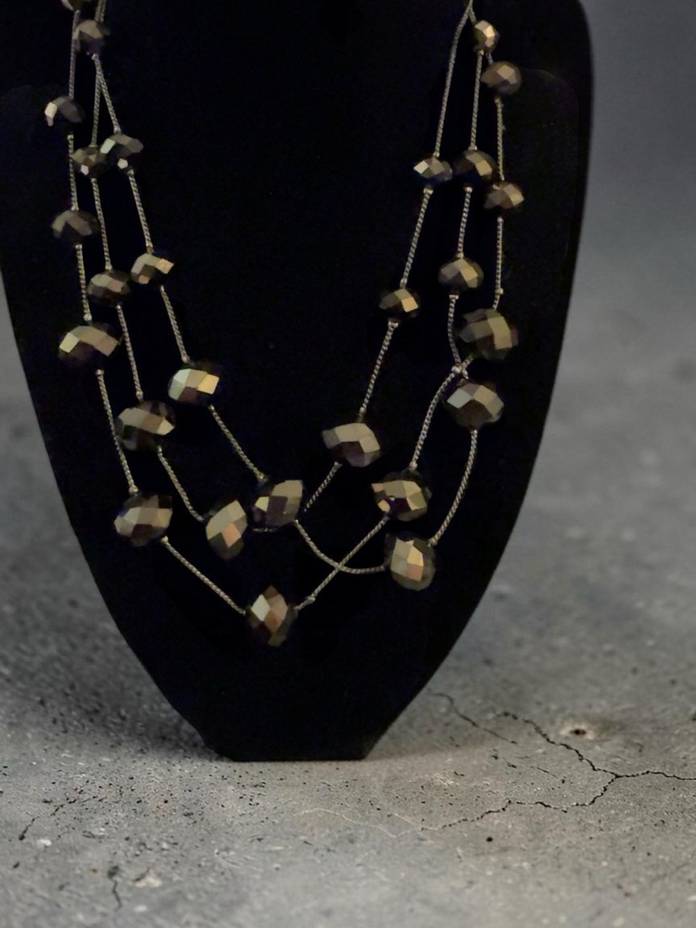✨ Vintage Kenneth Cole New York 3-Strand Faceted Glass Beaded Statement Necklace